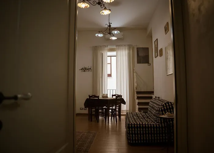 Formidabile Esclusiva Dimora Nel Cuore Del Centro Storico A 10M Dal Duomo E Dal Mare チェファル