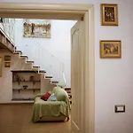 Formidabile Esclusiva Dimora Nel Cuore Del Centro Storico A 10m Dal Duomo E Dal Mare Apartment *
