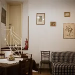 Apartment Formidabile Esclusiva Dimora Nel Cuore Del Centro Storico A 10m Dal Duomo E Dal Mare Cefalu