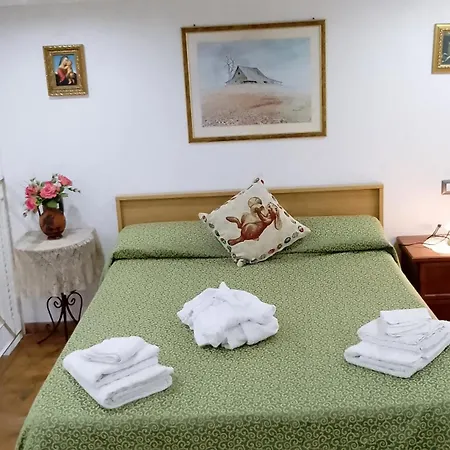 Apartment Formidabile A Piazza Duomo Cefalu