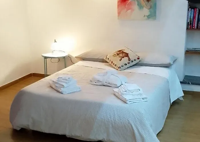 Formidabile Esclusiva Dimora Nel Cuore Del Centro Storico A 10M Dal Duomo E Dal Mare Apartament *